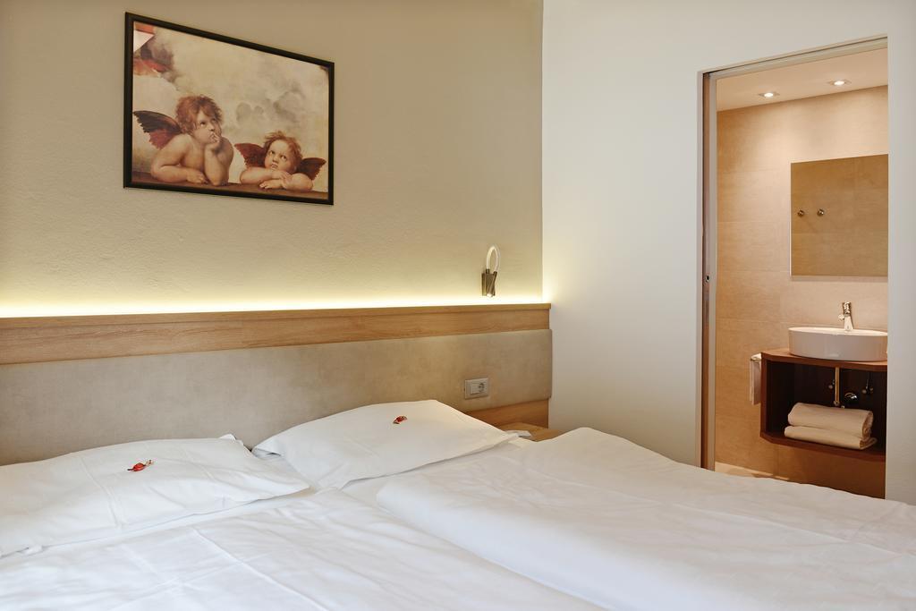 Residence Hotel Fever Ortisei Room photo